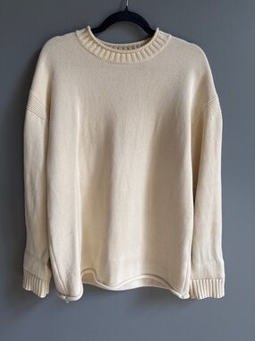 Zara Cream Crewneck Pullover Sweater